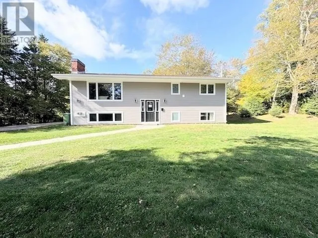 123 Parkside Drive, Charlottetown, Prince Edward Island C1E1M5