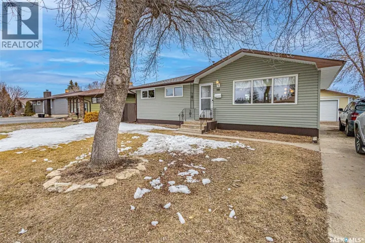 38 Morris DRIVE, Saskatoon, Saskatchewan S7L3T9