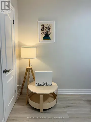 1 - 2910 KEELE STREET, Toronto (Downsview-Roding-CFB), Ontario M3M2H1