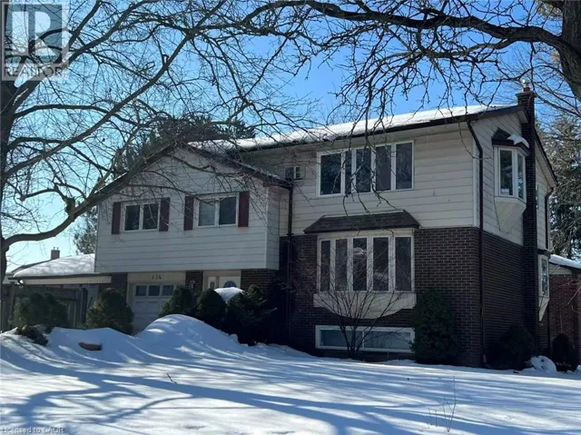 134 GREENBRIER Drive, Waterloo, Ontario N2L4B5