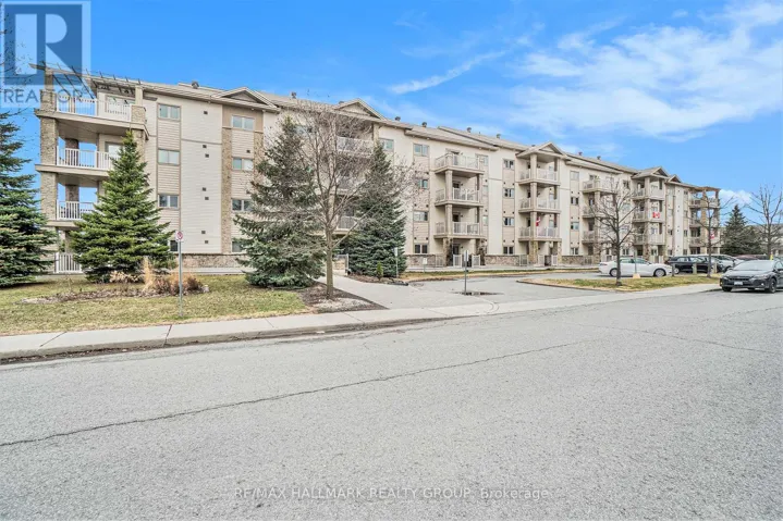 211 - 151 POTTS PRIVATE, Ottawa, Ontario K4A0V7