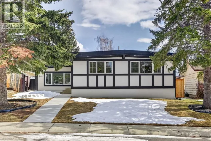 268 Silver Brook Way NW, Calgary, Alberta T3B3G8