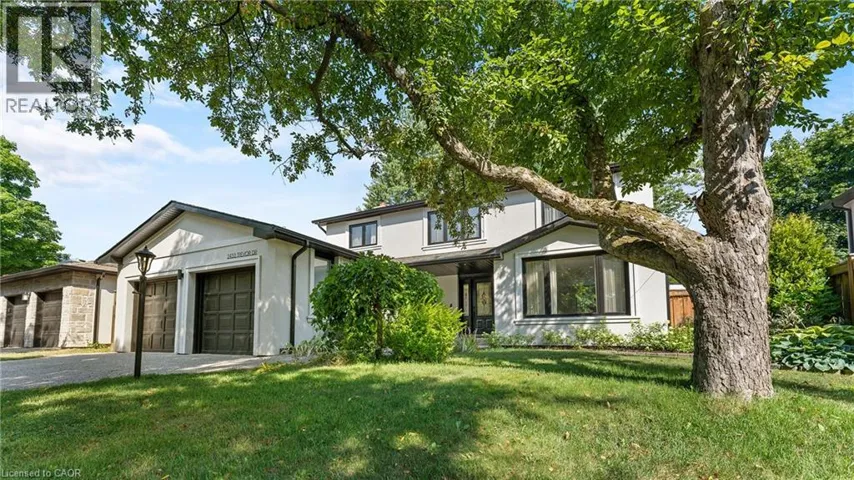 2433 TREVOR Drive, Oakville, Ontario L6L5C4
