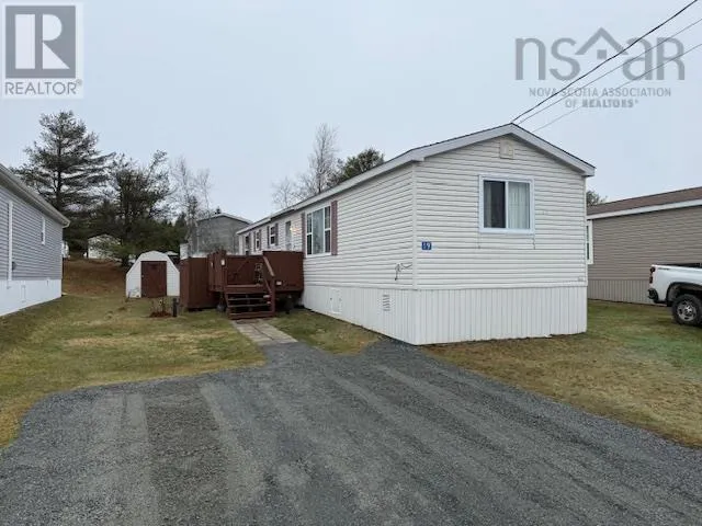 19 Christopher Avenue, Mount Uniacke, Nova Scotia B0N1Z0