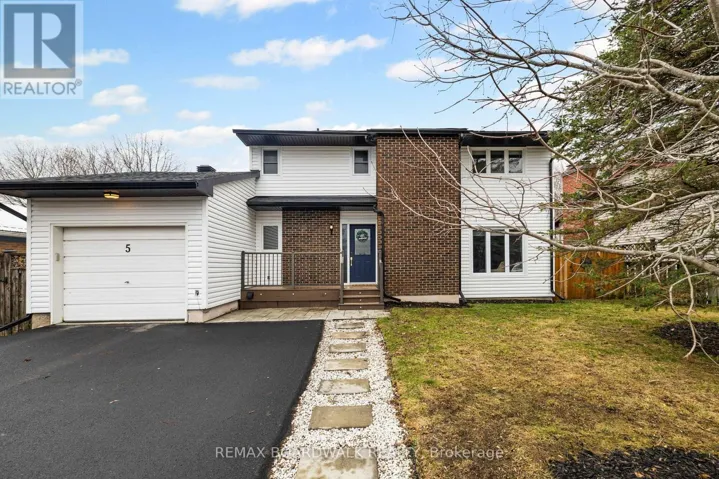 5 CLAY STREET, Mississippi Mills, Ontario K0A1A0