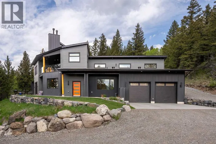 8938 24 Avenue, Coleman, Alberta T0K0M0