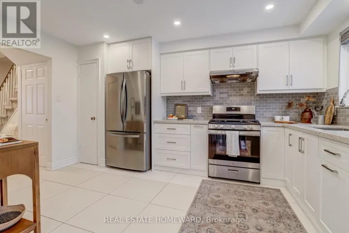 783 DODSWORTH CRESCENT, Mississauga (Applewood), Ontario L4Y2H8