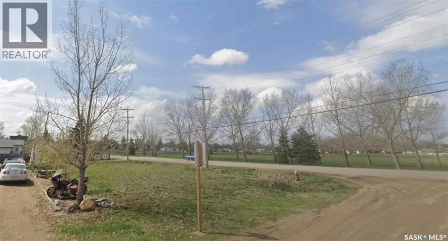 903 Oxford STREET E, Moose Jaw, Saskatchewan S6H0T1