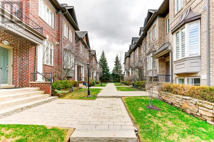 #8 - 245 VAN DUSEN BOULEVARD, Toronto (Islington-City Centre West), Ontario M8Z3J2