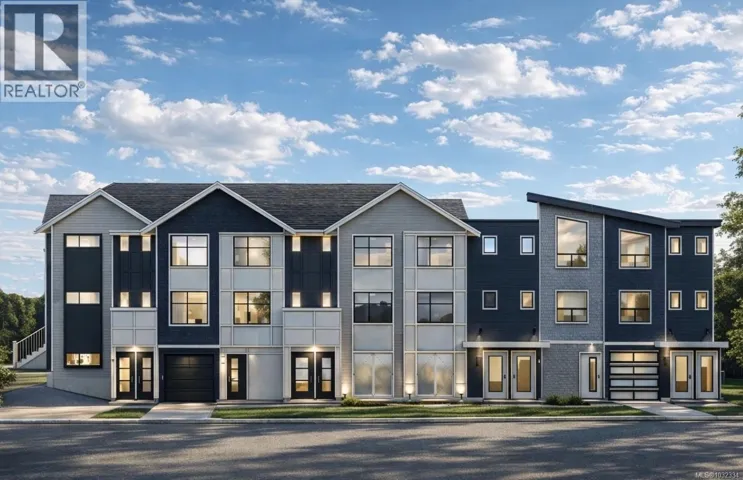 2 1035 Russell St, Victoria, British Columbia V9A3Y2