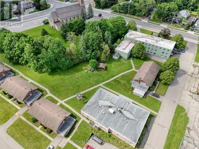 1855 NOTRE DAME DRIVE, Wilmot, Ontario N0B2L0