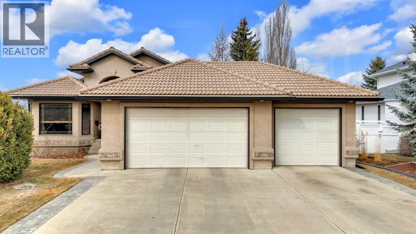 40 Askin Close, Red Deer, Alberta T4R2R7