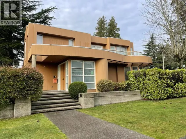 14xx DOGWOOD, Vancouver, British Columbia V6P1J9