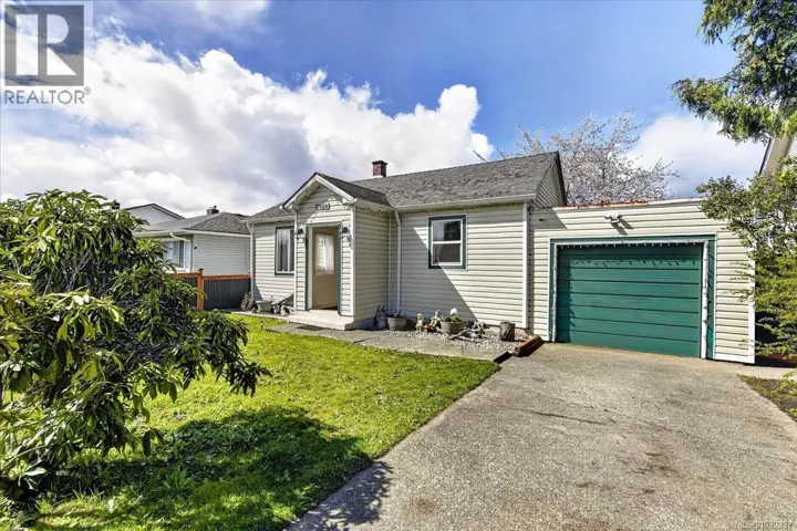 3928 8th Ave, Port Alberni, British Columbia V9Y4S2