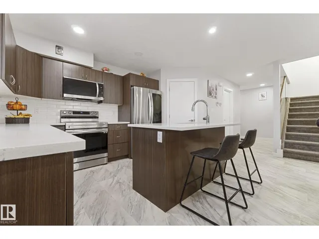 8955 150 ST NW, Edmonton, Alberta T5R1E6