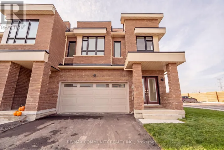 101 SAILORS LANDING, Clarington (Bowmanville), Ontario L1C7G4