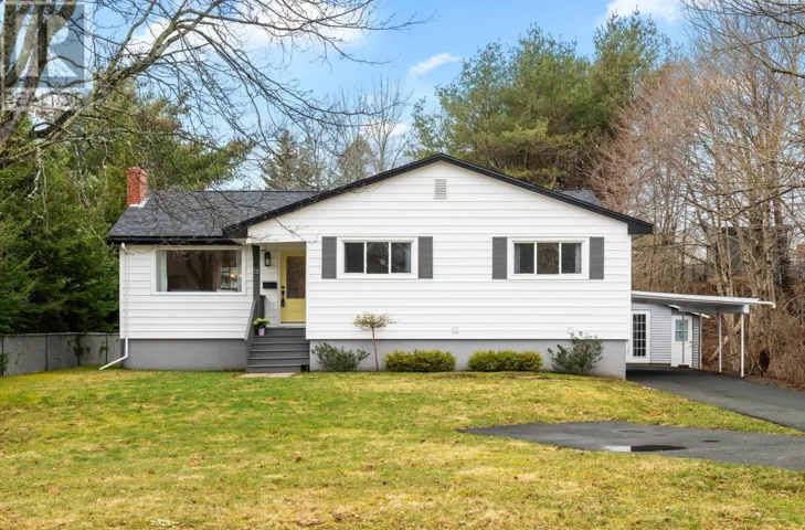 13 Clifford Drive, Dartmouth, Nova Scotia B2W1T7