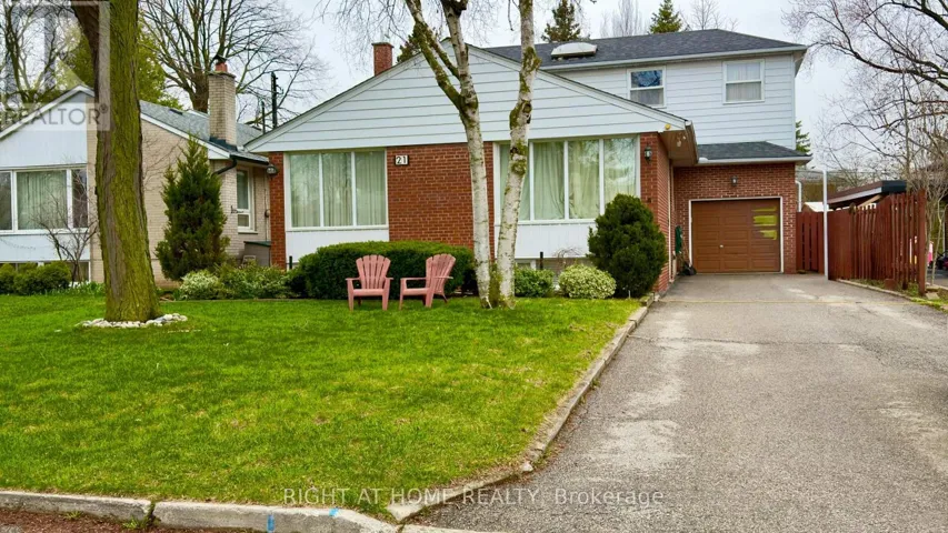 21 MITRE PLACE, Toronto (Kingsview Village-The Westway), Ontario M9R3C5