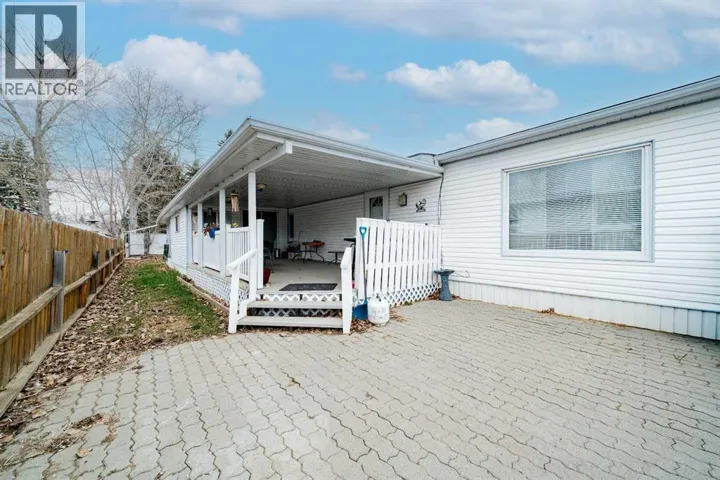 42, 2248 Southview Drive SE, Medicine Hat, Alberta T1B1R3