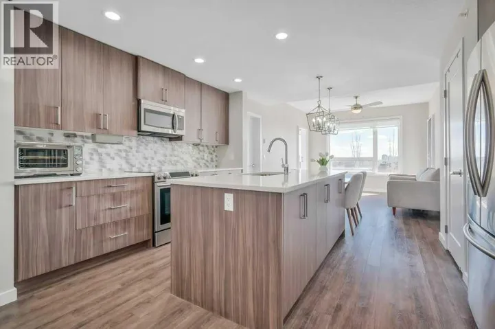 402, 8531 8A Avenue SW, Calgary, Alberta T3H1V4