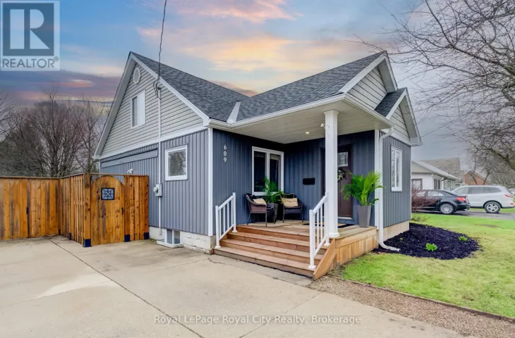 609 WOODSIDE STREET, Centre Wellington (Fergus), Ontario N1M2M4