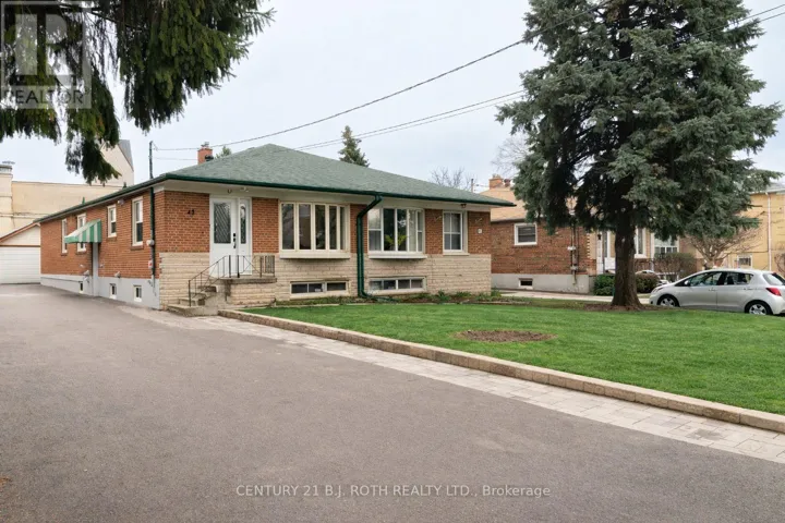 43 LINELLE STREET, Toronto (Lansing-Westgate), Ontario M2N2J4
