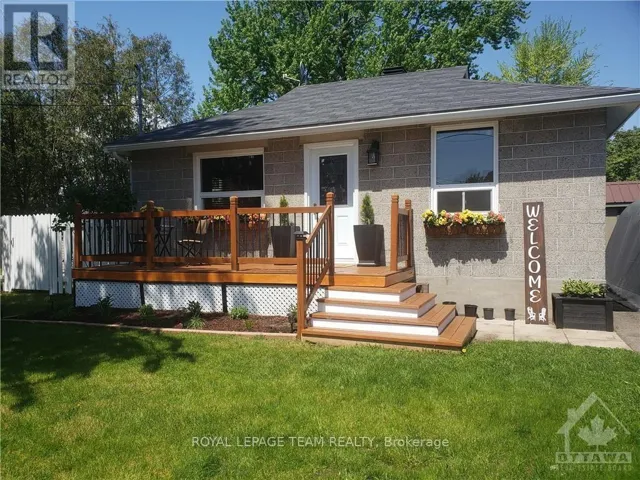 5425 OTTO STREET, Ottawa, Ontario K0A2W0
