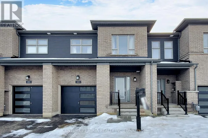 42 WESTWOOD AVENUE, Barrie (Painswick South), Ontario L9J0M6