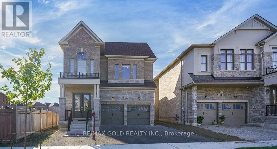 32 DOTCHSON AVENUE, Caledon, Ontario L7C4G6