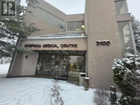 302 - 2100 FINCH AVENUE W, Toronto (Black Creek), Ontario M3N2Z9