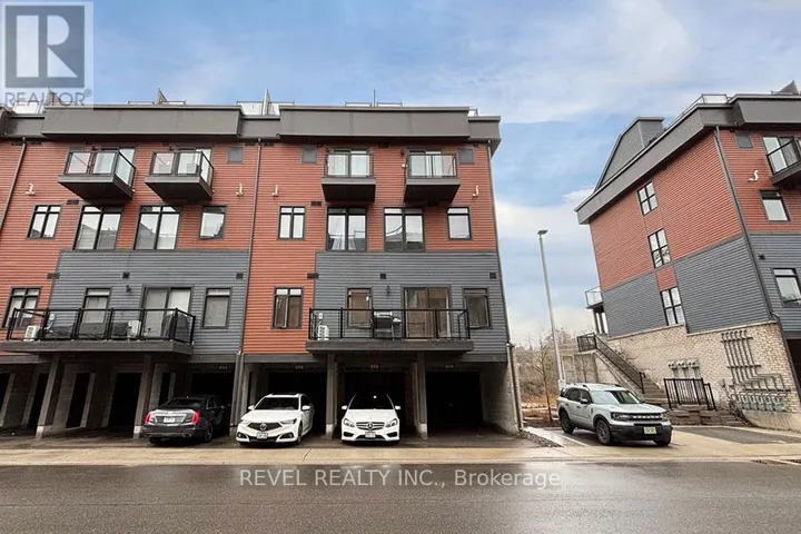 11 - 2 WILLOW STREET, Brant (Paris), Ontario N3L0C6