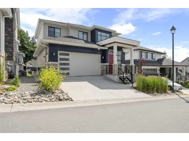 36 4127 OLD CLAYBURN ROAD, Abbotsford, British Columbia V3G1L5