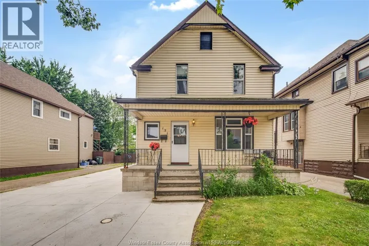 151 CURRY AVENUE, Windsor, Ontario N9B2B4