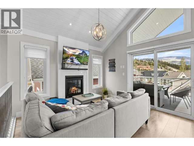 6727 Marbella Loop Unit# 371, Kelowna, British Columbia V1Z3R8