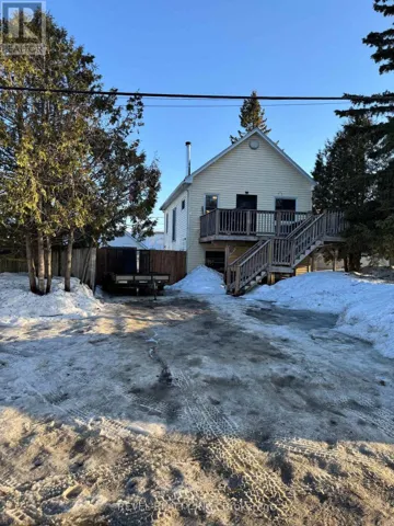 77 FERN AVENUE, Timmins (SP - Main Area), Ontario P0N1H0