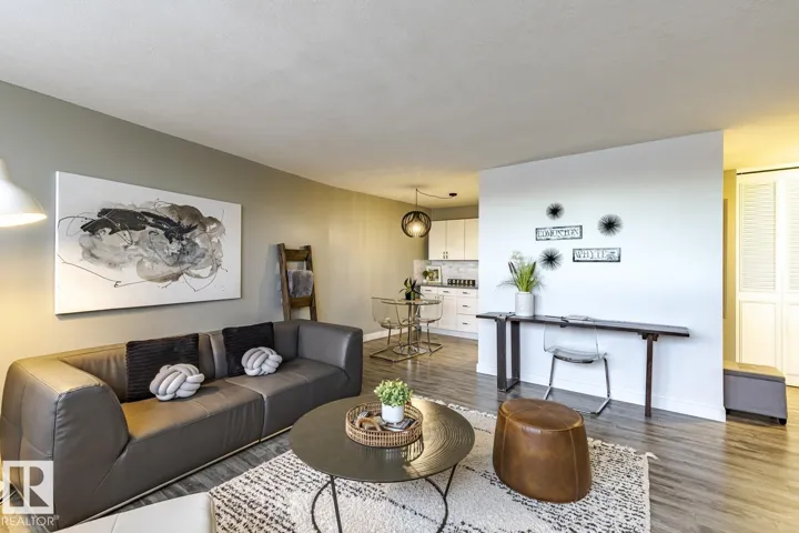 #105 10883 Saskatchewan Drive NW, Edmonton, Alberta T6E4S6