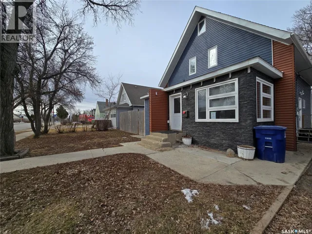 523 King STREET, Weyburn, Saskatchewan S4H0P8