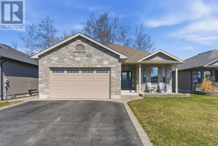 32 BIRCHMOUNT STREET, Quinte West (Murray Ward), Ontario K8V0C6