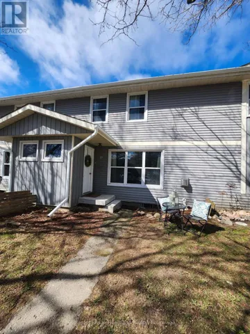 21 ST CHARLES PLACE, Huron East (Vanastra), Ontario N0M1L0