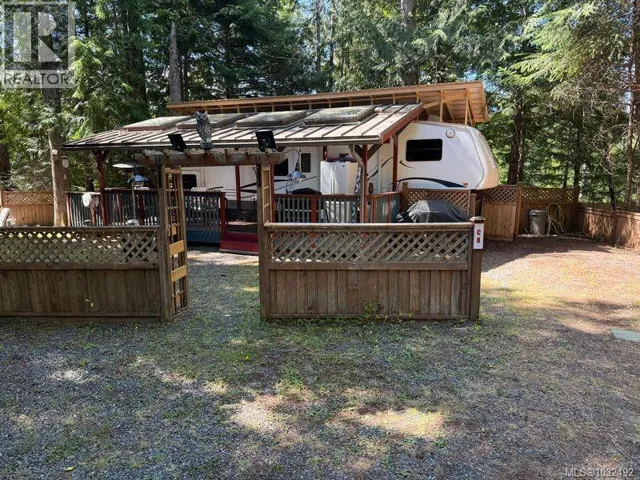 C8 2650 Turnbull Rd, Qualicum Beach, British Columbia V9K2R2