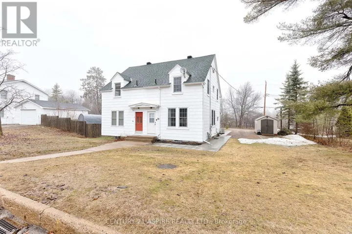 29 ALDER CRESCENT, Deep River, Ontario K0J1P0