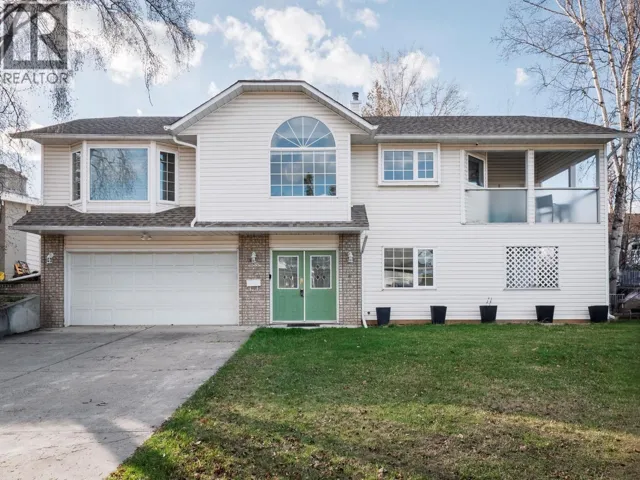 1585 EDMONTON STREET, Prince George, British Columbia V2M1X5