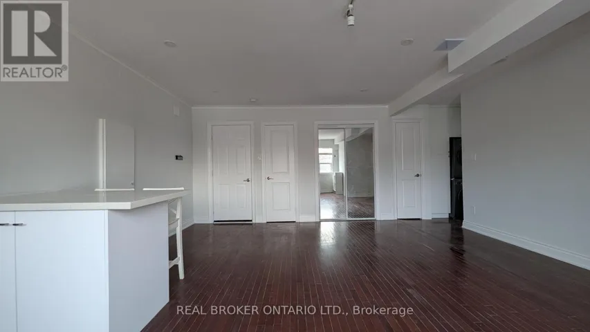2 - 2209 GERRARD STREET E, Toronto (East End-Danforth), Ontario M4E2V9