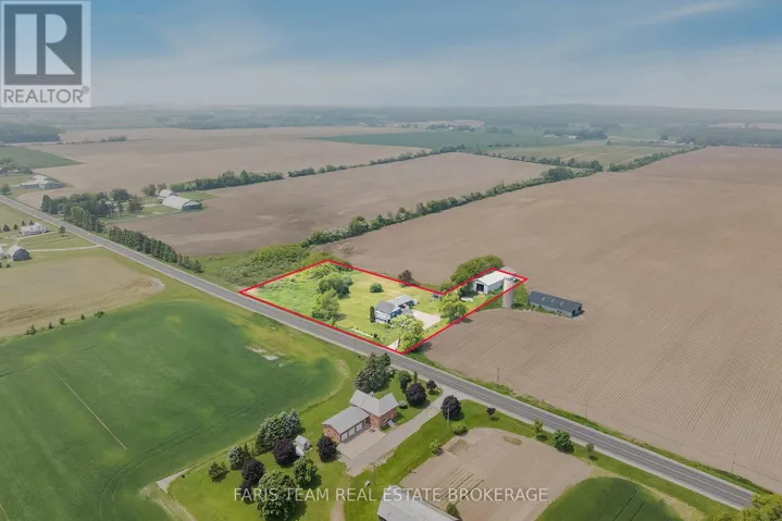 160 LAFONTAINE ROAD W, Tiny, Ontario L9M0H1