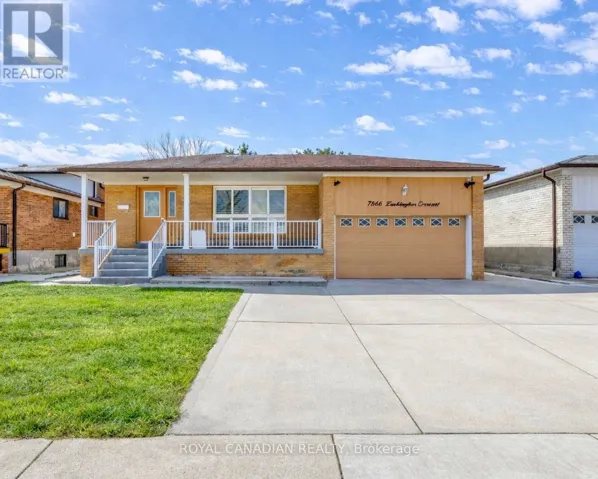 7566 LOCKINGTON CRESCENT, Mississauga (Malton), Ontario L4T2V5