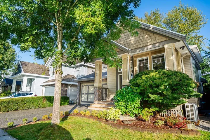 8188 211 STREET, Langley, British Columbia V2Y0E4