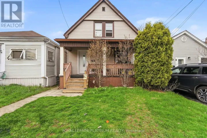 99 ROBINS AVENUE, Hamilton (Crown Point), Ontario L8H4N5