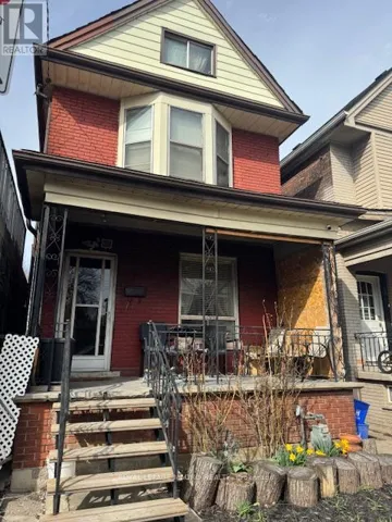 1 SOMERSET AVENUE, Hamilton (Stipley), Ontario L8L2L4