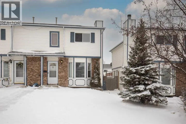 11 Ellenwood Drive, Red Deer, Alberta T4R2E3