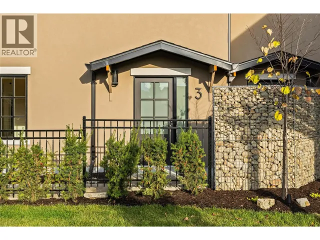 2957 Conlin Court Unit# 3, Kelowna, British Columbia V1Y7S7